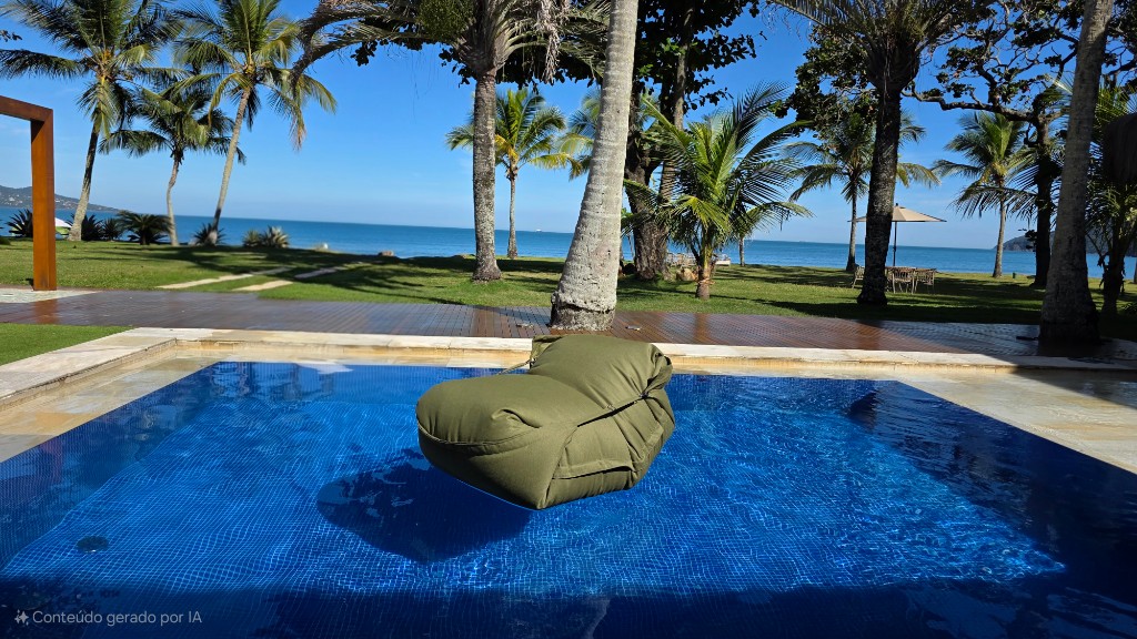 Poltrona Flutuante Gerib&aacute; em uma composi&ccedil;&atilde;o para &aacute;rea externa