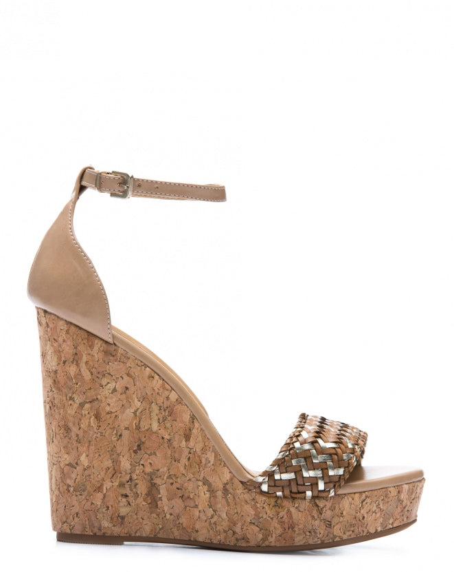 Sandália Plataforma Treccia, R$ 169,90